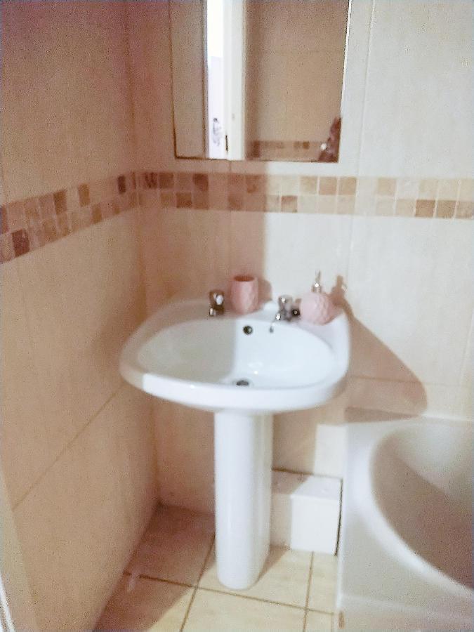 Double Room Close To Bradford University And City Centre Exterior foto