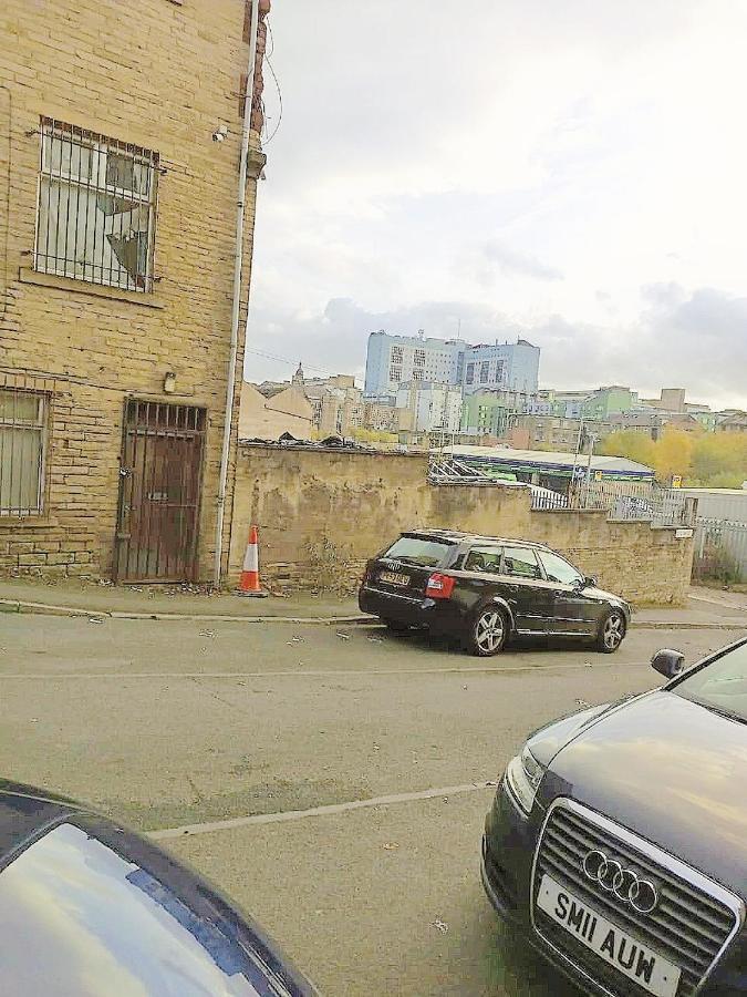 Double Room Close To Bradford University And City Centre Exterior foto